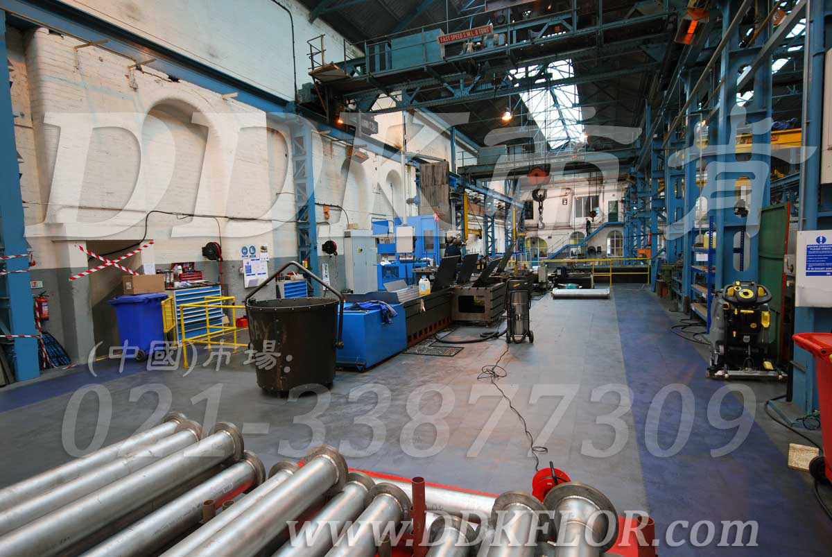 灰色+藍(lán)色_工業(yè)廠房車間地面地板保護(hù)鋪裝材料樣板圖片,帝肯(DDK)_2000_9979(工業(yè)廠房車間地面材料)效果圖 灰色+藍(lán)色_工業(yè)廠房車間地面地板保護(hù)鋪裝材料樣板圖片,帝肯(DDK)_2000_9979(工業(yè)廠房車間地面材料)效果圖,庫房地板,廠房地板材料,廠房地膠,廠房塑膠地板,廠房防滑地膠,維修車間地板,安全通道用地板,工業(yè)pvc地板,pvc工業(yè)地板,工業(yè)地板磚,工業(yè)地板,工業(yè)地板膠,工業(yè)地膠,工業(yè)塑膠地板,工業(yè)橡膠地板,工業(yè)防滑墊,pvc承重地板,耐重壓地板,工廠車間地膠,工廠車間地板革,車間pvc地板,車間塑膠地板,車間用地板膠,車間地板磚,車間地板,車間防砸地板,車間地膠墊,車間地面膠皮,倉庫防潮地膠,倉庫地板,防潮地板,防潮板,塑料拼裝地板,塑料拼接地板,塑料橡膠地毯,塑料地板