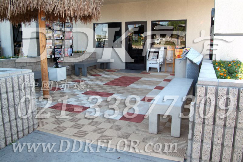 店外門口地面鋪裝_相拼色樣板圖片,帝肯(DDK)_8100_T550(室外花園地面材料)效果圖 店外門口地面鋪裝_相拼色樣板圖片,帝肯(DDK)_8100_T550(室外花園地面材料)效果圖,戶外地磚,戶外地板,戶外花園地磚,pvc戶外地板,塑料戶外地板,幼兒園戶外地墊,幼兒園戶外地板,戶外地墊,戶外地毯,戶外地膠,戶外塑料地板,戶外塑膠地毯,戶外花園地板,戶外草坪地墊,戶外防滑墊,花園戶外地板,陽(yáng)臺(tái)戶外地板,入戶花園地板,入戶花園地面,室外花園地磚,花園地板磚,露臺(tái)花園裝修,室外地板膠,室外地磚,室外地膠,室外塑料地板,室外塑膠地板,室外鏤空拼裝地板,室外防水地板,室外防滑地墊,室外生態(tài)地板,室外環(huán)保地板,室外防腐地板,室外陽(yáng)臺(tái)地板,室外陽(yáng)臺(tái)磚,室外露臺(tái)地磚,室外露臺(tái)裝修,幼兒園室外地膠
