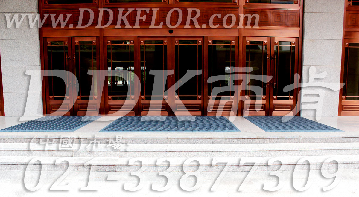 高級商用進門腳墊（5）_經典商務灰色樣板圖片,帝肯(DDK)_900_9000（LOTO|力拓）效果圖,三合一門口毯,三合一門墊,刮泥門墊,塑料門墊,大門腳墊,塑膠門墊,嵌入式門墊,廣告門墊,模塊拼接式門墊,橡膠門墊,腳墊門墊,自動門地墊,進門地墊,進門腳墊,門前地墊,門前墊,門前毯,門前腳墊,門廳地墊,門廳地毯,門廳腳墊,門廳除塵地墊,門口地墊,門口地毯,門口地面除塵刷,門口腳墊,門口腳踏墊,門口防塵地墊,門墊地毯,門墊地墊,門墊,門口除塵地墊,門口防滑墊,門口防滑地膠,門口防滑地墊,門口防塵墊,門口防塵地毯,防滑門墊,除塵門墊,除雪門墊,防塵門墊,pvc拼接式除塵墊,三合一防塵地墊,三合一防塵墊,三合一除塵墊,入口防塵地墊,刮泥除塵地墊,吸水吸塵地墊,防塵地墊,防塵地毯,防塵地膠墊,防塵墊,防塵防污地墊,防塵防滑地墊,除塵地墊,防滑除塵地墊,除塵腳墊,除塵墊,除塵地膠,除塵地毯,刮泥地墊,入口防水地墊,入口防滑墊,出入口地墊,PVC拼接地墊,室外拼接地墊,拼裝地墊,拼接式防滑墊,拼接式地墊,拼裝地膠,組合式地墊,模塊地墊