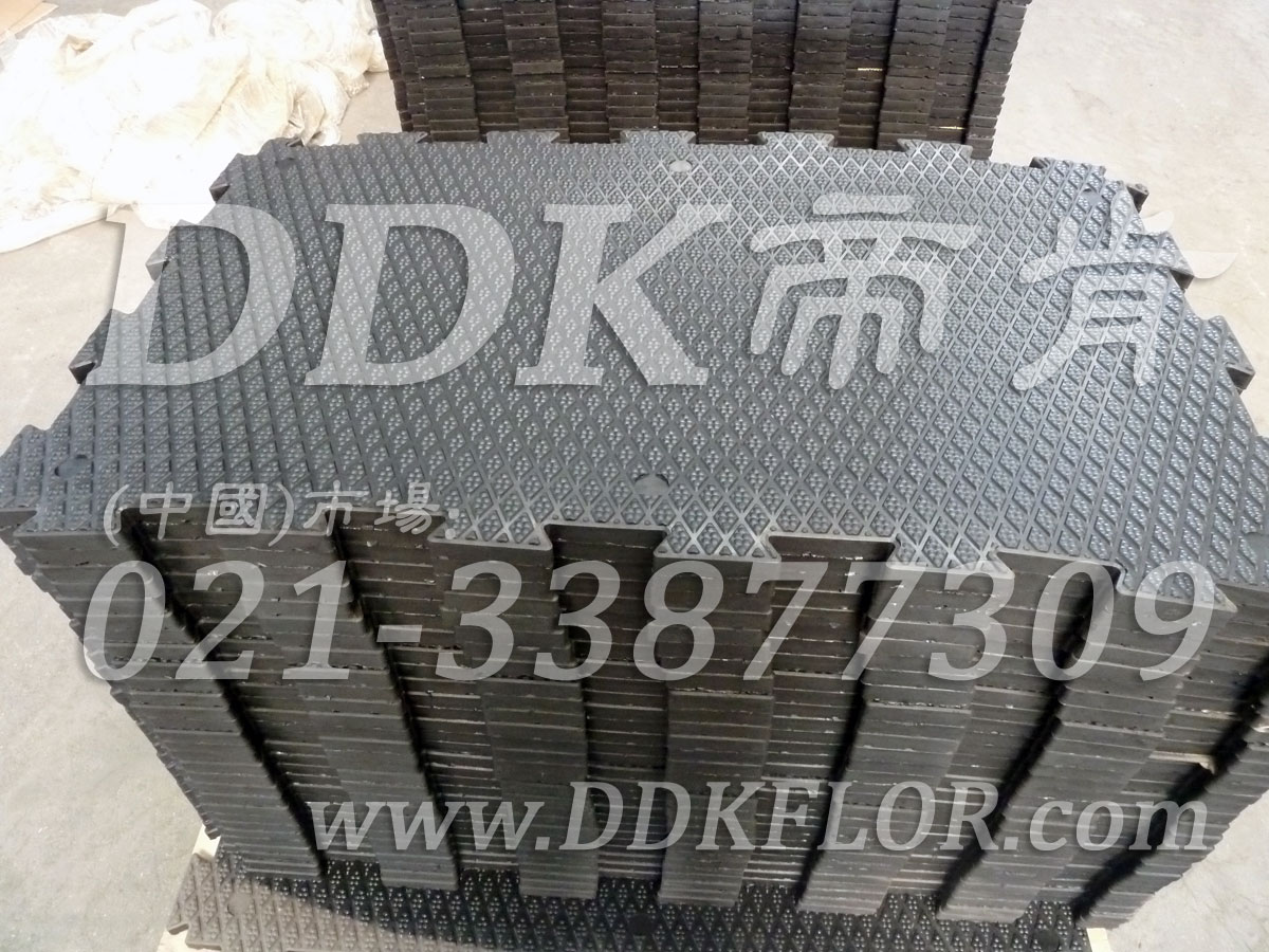菱形紋_拼接型抗壓地板(2)樣板圖片,帝肯(DDK)_4300_9979(車間地面抗壓耐磨材料)效果圖 菱形紋_拼接型抗壓地板(2)樣板圖片,帝肯(DDK)_4300_9979(車間地面抗壓耐磨材料)效果圖,耐壓地板,耐壓耐磨地毯,耐重壓地墊,耐重壓地板,pvc承重地板,維修車間地板,車間防砸地板,工業地磚,車間地板磚,工廠地板膠,工廠地膠,工業地板膠,工業地板磚,工業地板,廠房地板材料,倉庫地板,倉庫防潮地膠,倉庫塑膠地板