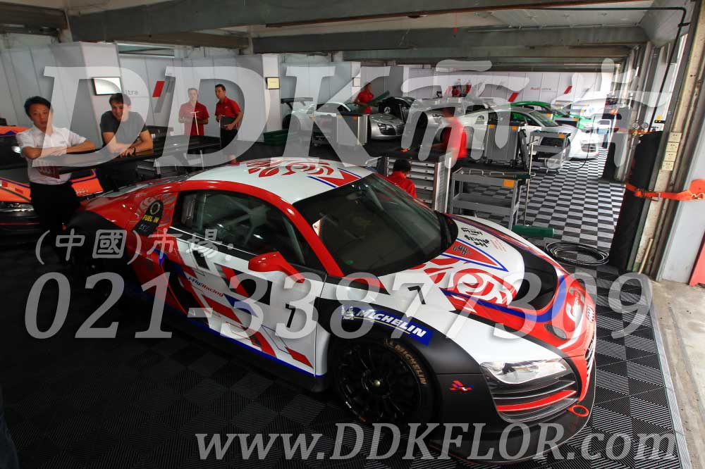 米其林車隊維護房地面專用地板材料樣板圖片,帝肯(DDK)_8100_6008(賽車P房帳篷地板)效果圖 米其林車隊維護房地面專用地板材料樣板圖片,帝肯(DDK)_8100_6008(賽車P房帳篷地板)效果圖,帳篷地膠