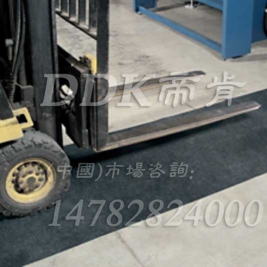防塵吸灰通道地毯 車輪吸塵防臟 經濟型防污染地面保護墊 防塵吸灰通道地毯 車輪吸塵防臟 經濟型防污染地面保護墊,叉車地墊,叉車地板,叉車地膠墊,刮泥除塵地墊,入口防塵地墊,吸水吸塵地墊,吸塵地毯,三合一除塵墊,防塵地墊,防塵墊,門口除塵地墊,門口防塵地毯,門口防塵地墊,門口防塵墊,防塵防污地墊,防塵防滑地墊,門口地面除塵刷,防滑除塵地墊,除塵地毯,除塵墊,除塵腳墊,吸水地墊,吸水地毯,吸濕墊,工業(yè)吸油地墊